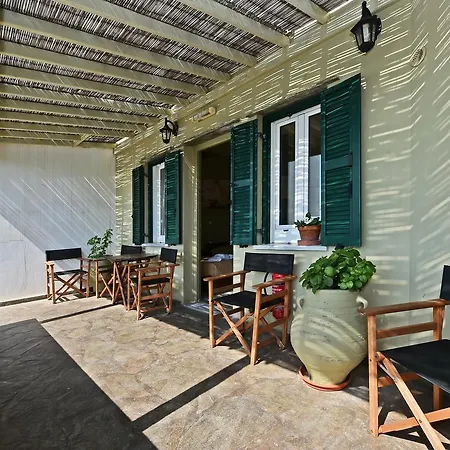 Guest house Filoxenia 3*