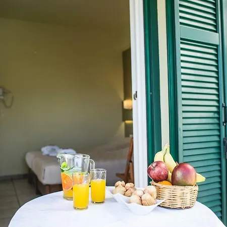 Guest house Filoxenia 3*
