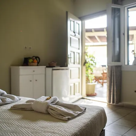 Filoxenia Guest house Tinos