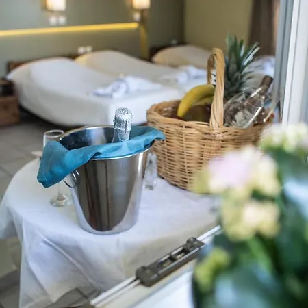 Filoxenia 3* Tinos